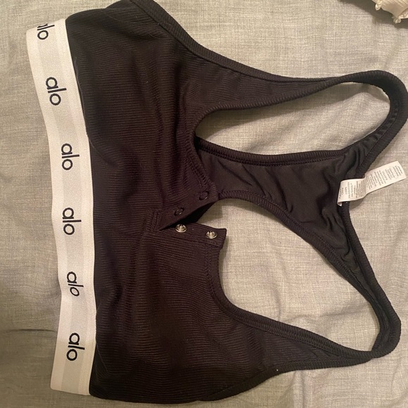 ALO Yoga Other - Alo yoga icon ribbed Henley bra size small